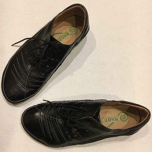 NAOT Black 38 Leather Shoes U.S. Size 7 Flats